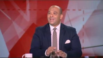شوبير: وليد صلاح الدين ينتظر سيد عبد الحفيظ لحسم ملف تجديد لاعبى الأهلى شوبير: وليد صلاح الدين ينتظر سيد عبد الحفيظ لحسم ملف تجديد لاعبى الأهلى