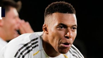 مبابي يسجل الهدف الأول لريال مدريد في مرمى برشلونة بالدوري الإسباني