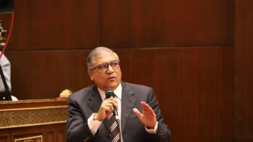 عفت السادات بعد تعيينه بمجلس الشيوخ: فخور بثقة الرئيس السيسي