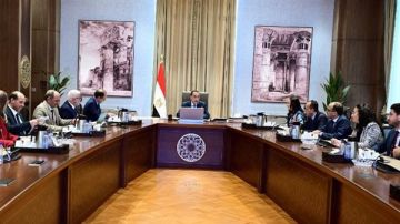 مدبولي يتابع الموقف المالي لهيئة التأمين الاجتماعي وسبل تعظيم إيراداتها مدبولي يتابع الموقف المالي لهيئة التأمين الاجتماعي وسبل تعظيم إيراداتها