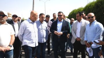 وزير الإسكان يتفقد الأعمال الجاري تنفيذها لتطوير الطرق والمحاور بمدينتي 6 أكتوبر وحدائق أكتوبر