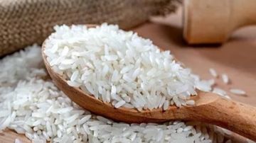 تراجع أسعار الأرز في الأسواق.. والشعبة تكشف عن مفاجأة الفترة المقبلة تراجع أسعار الأرز في الأسواق.. والشعبة تكشف عن مفاجأة الفترة المقبلة