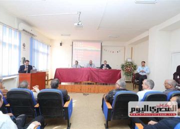 جامعة كفر الشيخ تنظم ندوة علمية بكلية الطب البيطري حول فيروسات الجدري جامعة كفر الشيخ تنظم ندوة علمية بكلية الطب البيطري حول فيروسات الجدري