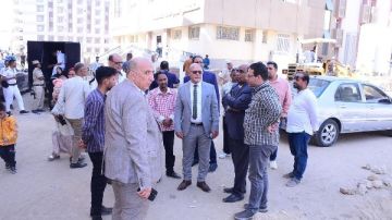 رئيس جامعة سوهاج يتابع الأعمال الإنشائية الجارية بالموقع العام لمستشفى الجراحات التخصصية