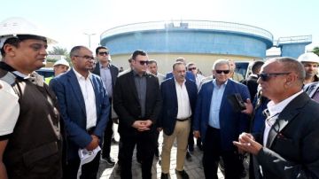 ضمن حياة كريمة.. وزير الإسكان ومحافظ أسيوط يتفقدان توسعات محطة مياه أبوتيج