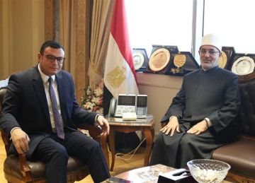 وزير الإسكان يستقبل مفتي الجمهورية لبحث تخصيص مقار لدار الإفتاء بالمدن الجديدة وزير الإسكان يستقبل مفتي الجمهورية لبحث تخصيص مقار لدار الإفتاء بالمدن الجديدة