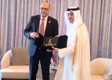 وزير العمل يلتقي نظرائه في قطر والأردن ولبنان وتونس ونائب الوزير السعودي