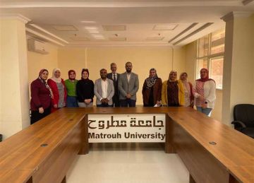 جامعة مطروح تختتم تدريب المقيمين الداخليين استعدادا لجائزة التميز المؤسسي جامعة مطروح تختتم تدريب المقيمين الداخليين استعدادا لجائزة التميز المؤسسي