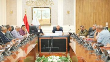 محافظ الوادي الجديد يتابع خطة إجراءات الصيانة للمرافق بمجمع المصالح الحكومية محافظ الوادي الجديد يتابع خطة إجراءات الصيانة للمرافق بمجمع المصالح الحكومية