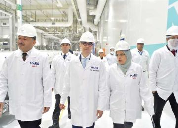 وزيرا الصناعة والاستثمار يشهدان تدشين خطوط جديدة بـ مارس 