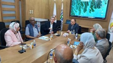 إيران والسعودية تتفقان على تعزيز التعاون في مجالات الصحة والأدوية والمعدات الطبية إيران والسعودية تتفقان على تعزيز التعاون في مجالات الصحة والأدوية والمعدات الطبية