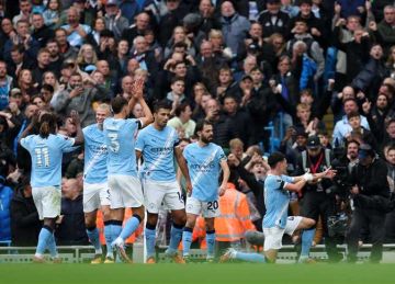 تشكيل مانشستر سيتي لمواجهة إيفرتون في الدوري الإنجليزي.. عمر مرموش على الدكة