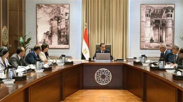 مدبولى: السلع المصرية تتمتع حاليا بسمعة جيدة عالميا ونشهد زيادة مطردة في صادراتنا مدبولى: السلع المصرية تتمتع حاليا بسمعة جيدة عالميا ونشهد زيادة مطردة في صادراتنا