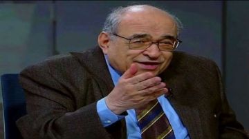 مصطفى الفقي: ما يجري في السودان تمرد عسكري وحرب أهلية في آن واحد