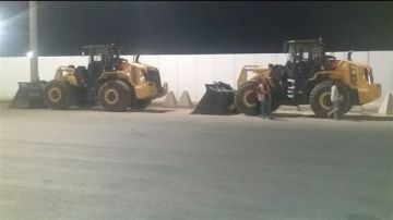 عاجل دفعة ثانية من الآليات المصرية للمساعدة في انتشال رفات الأسرى الإسرائيليين من غزة