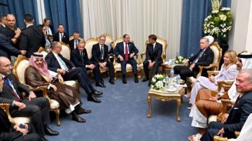 قلب الأمة.. المرافق العامة تشيد بالدور المصري التاريخي في قمة السلام