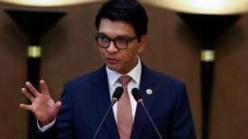 قلق دولي.. الاتحاد الأفريقي يعلق عضوية مدغشقر بعد انقلاب عسكري