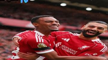 هل يرحل محمد صلاح عن ليفربول في يناير بعد حذف صورته بقميص الريدز؟ هل يرحل محمد صلاح عن ليفربول في يناير بعد حذف صورته بقميص الريدز؟
