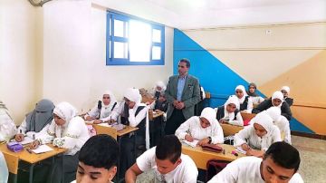 وكيل تعليم كفر الشيخ يتفقد انضباط العملية التعليمية بمدارس الرياض صور وكيل تعليم كفر الشيخ يتفقد انضباط العملية التعليمية بمدارس الرياض صور