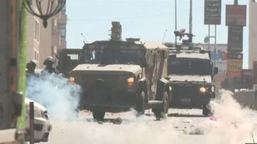 إسرائيل تقتحم الضفة الغربية في ذكرى 7 أكتوبر وتطلق الغاز المسيل للدموع