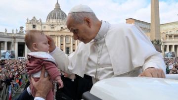 البابا لاون: العالم يحتاج إلى صداقتنا أكثر من أي وقت مضى ولنتحد كي يصبح السلام ممكنا البابا لاون: العالم يحتاج إلى صداقتنا أكثر من أي وقت مضى ولنتحد كي يصبح السلام ممكنا