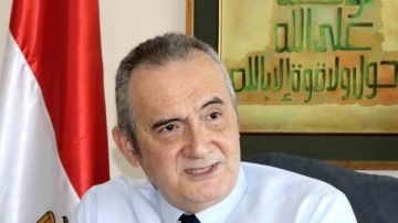 المستشفيات التعليمية تنظم أسبوع التوعية والتعليم بسرطان الثدي 2025