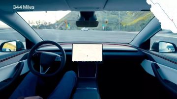 بسبب كثرة الحوادث.. التحقيق في عيوب 2.9 مليون سيارة تسلا بدون سائق