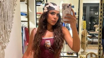 ناهد السباعي تكشف سبب مشاركتها في فيلم السادة الأفاضل ناهد السباعي تكشف سبب مشاركتها في فيلم السادة الأفاضل