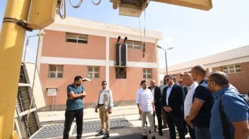 وزير الإسكان يتفقد محطة رفع صرف صحي ابني بيتك 5 بمدينة حدائق أكتوبر وزير الإسكان يتفقد محطة رفع صرف صحي ابني بيتك 5 بمدينة حدائق أكتوبر