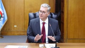 اكتشافات بترولية جديدة تضيف 5 آلاف برميل و42 مليون قدم غاز يوميا اكتشافات بترولية جديدة تضيف 5 آلاف برميل و42 مليون قدم غاز يوميا