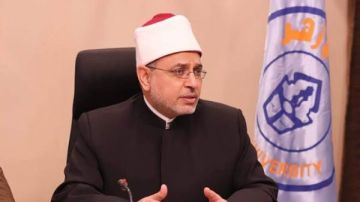 رئيس جامعة الأزهر: كلمات الرحمة في أدعية النبي تأتي تشمل جميع الجوانب رئيس جامعة الأزهر: كلمات الرحمة في أدعية النبي تأتي تشمل جميع الجوانب