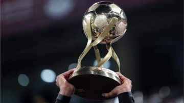 قائمة الحكام المشاركين في إدارة مباريات كأس السوبر المصري بالإمارات قائمة الحكام المشاركين في إدارة مباريات كأس السوبر المصري بالإمارات