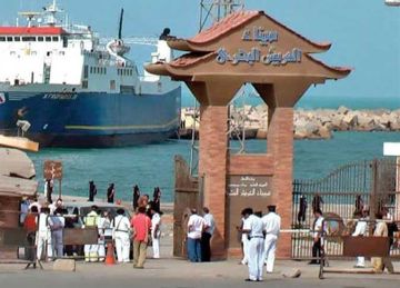 تعليمات بضرورة الالتزام بالبرامج الزمنية المحددة لتطوير ميناء العريش البحري تعليمات بضرورة الالتزام بالبرامج الزمنية المحددة لتطوير ميناء العريش البحري