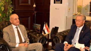 محافظ الأقصر يستقبل سفير كوريا الجنوبية لبحث تعزيز التعاون المشترك وزيادة أعداد السياح الكوريين