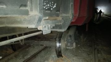 انفصال 4 عربات من قطار بضائع بسوهاج.. وحركة القطارات تعود لطبيعتها