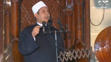 خطيب الأوقاف: خاب وخسر من وصف الوطن بأنه حفنة من تراب.. فيديو