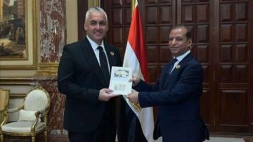 سيف زاهر بعد تسلمه كارنيه الشيوخ: انطلاقة لمسئولية وطنية في خدمة المواطن سيف زاهر بعد تسلمه كارنيه الشيوخ: انطلاقة لمسئولية وطنية في خدمة المواطن