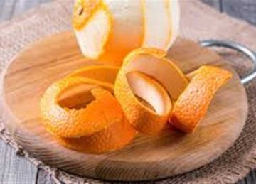 منظف طبيعي للأسطح ومضاد للحشرات.. 6 استخدامات لـ قشر البرتقال