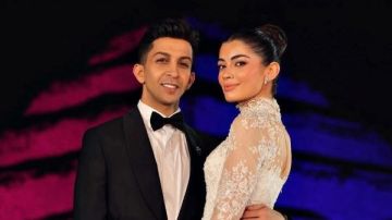 هشام جمال: ليلى أحمد زاهر بتطبخ حلو جدا واتعلمت أكلات جديدة.. فيديو هشام جمال: ليلى أحمد زاهر بتطبخ حلو جدا واتعلمت أكلات جديدة.. فيديو