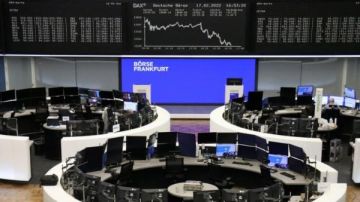 ارتفاع مؤشرات الأسهم الأوروبية مع زخم نتائج أعمال الشركات ارتفاع مؤشرات الأسهم الأوروبية مع زخم نتائج أعمال الشركات