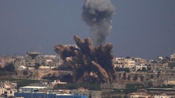الاحتلال يخرق الهدنة.. قصف مدفعي إسرائيلي على رفح ودير البلح الاحتلال يخرق الهدنة.. قصف مدفعي إسرائيلي على رفح ودير البلح