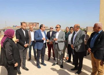 رئيس هيئة تنمية الصعيد يتفقد المشروعات التنموية بالعدوة وشرق النيل في المنيا رئيس هيئة تنمية الصعيد يتفقد المشروعات التنموية بالعدوة وشرق النيل في المنيا