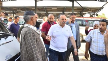 محافظ أسيوط يتفقد مواقف السرفيس ومحطات الوقود لمتابعة الالتزام بالتعريفة الجديدة محافظ أسيوط يتفقد مواقف السرفيس ومحطات الوقود لمتابعة الالتزام بالتعريفة الجديدة