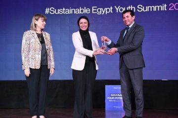 وزير الشباب والرياضة يفتتح النسخة الثانية لــ قمة مصر المستدامة للشباب 2025 بالجامعة الأمريكية بالقاهرة