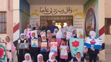 رئيس منطقة مطروح الأزهرية يفتتح معرض الفن والوسطية 