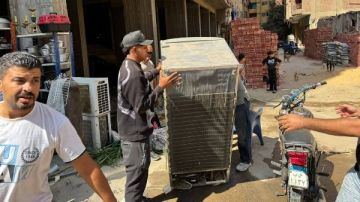 رفع إشغالات وتعديات الباعة والمحال التجارية بشارع سليم بفيصل في الجيزة