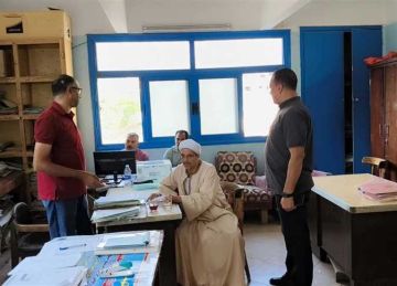 لإنهاء ملفات التصالح.. محافظ أسيوط يشدد على متابعة المراكز التكنولوجية