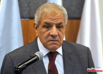 وزير الأوقاف ينعى شقيقة المهندس إبراهيم محلب وزير الأوقاف ينعى شقيقة المهندس إبراهيم محلب