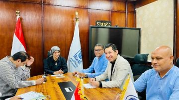 رئيس جامعة الأقصر تتابع إجراءات تسكين الطلبة والطالبات بالمدن الجامعية