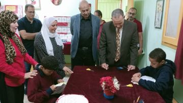 مدير تعليم أسيوط يتفقد مدرسة الأمل للصم وضعاف السمع